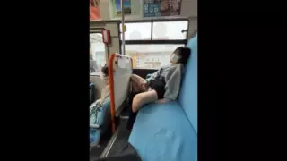 [FC2PPV-4354900] Exposure And Shame Play Held Inside A Bus With Passengers. The Review Bonus Is A Video Of Him Being Taken To The Men’s Restroom, Suppressing His Voice And Having The Whites Of His Eyes Twitch. Valuable Footage Totaling Over 1 Hour