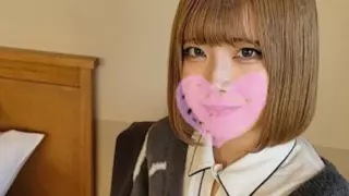 Cover: [FC2-PPV-4591968] Shy college girl reveals her marshmallow body and becomes the top pick…