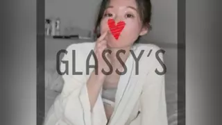 [FC2-PPV-4701919] #25 Too cute Japanese slender beauty with massive squirting raw fuck SEX │ GLASSY’S