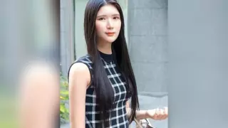 [FC2-PPV-4978077] Seemingly neat fair-skinned beauty CA. Becomes raw onahole twitching even anus while drooling semen. Pregnancy-confirmed-level rich seeding while continuous climaxing from intense piston.